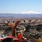 Pigeon Cappadocia Проживание в семье Учисар