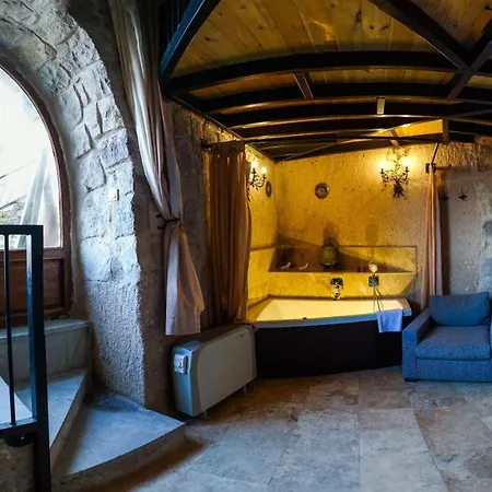 Pigeon Cappadocia * Учисар