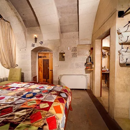Проживание в семье Pigeon Cappadocia Учисар
