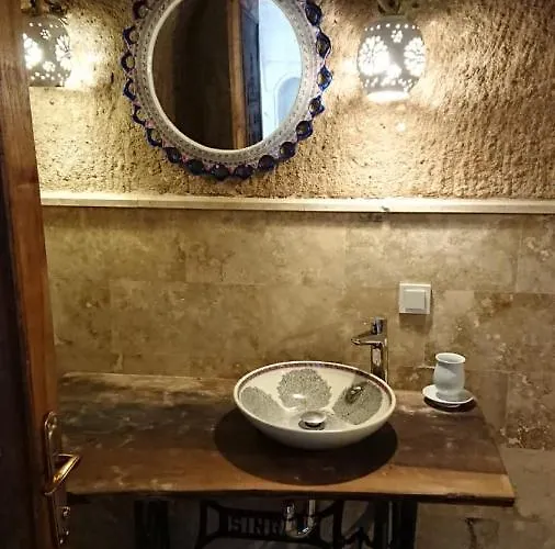 Pigeon Cappadocia Проживание в семье Учисар