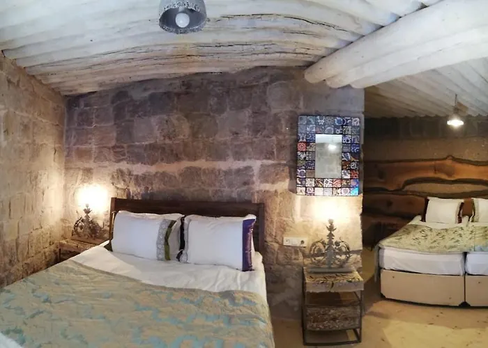 Проживание в семье Pigeon Cappadocia Учисар