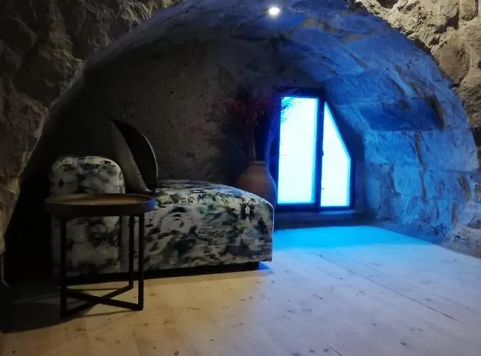 Pigeon Cappadocia * Учисар