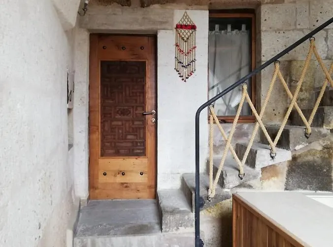 Pigeon Cappadocia Учисар