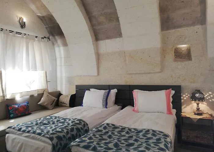 Pigeon Cappadocia Проживание в семье Учисар